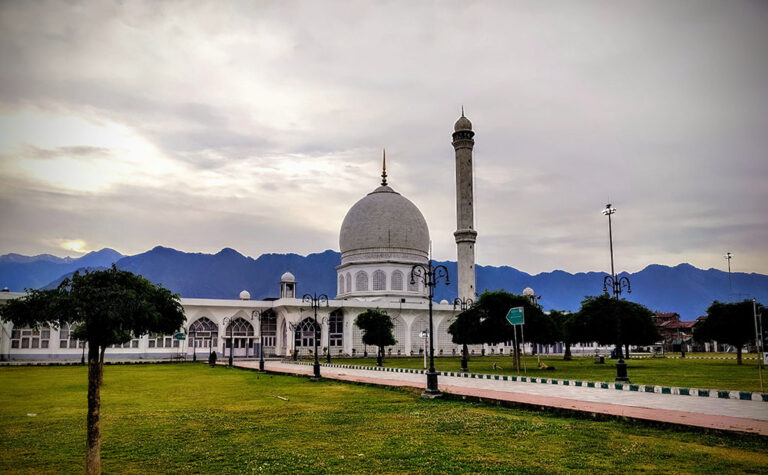 DARGAH HAZRATBAL SHRINE